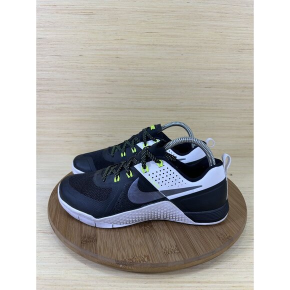 Nike Metcon 1 OG Black White Metallic Cool Grey Training Shoes Womens Size 8 - Picture 1 of 8